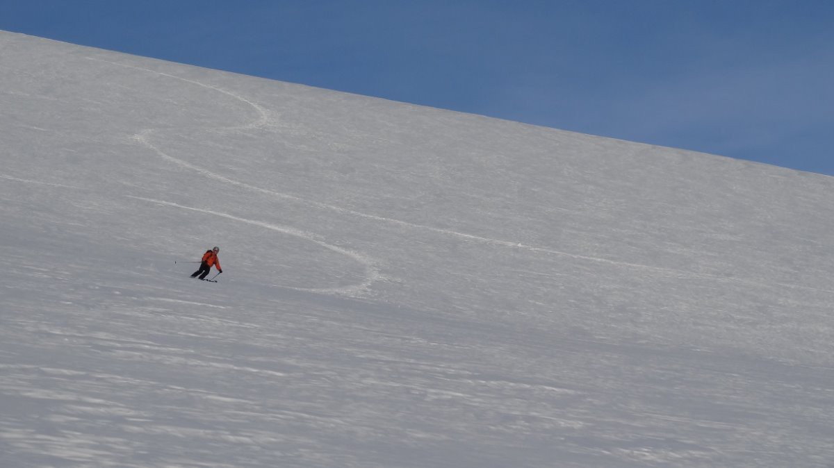 #12 Grandes courbes Grandes courbes