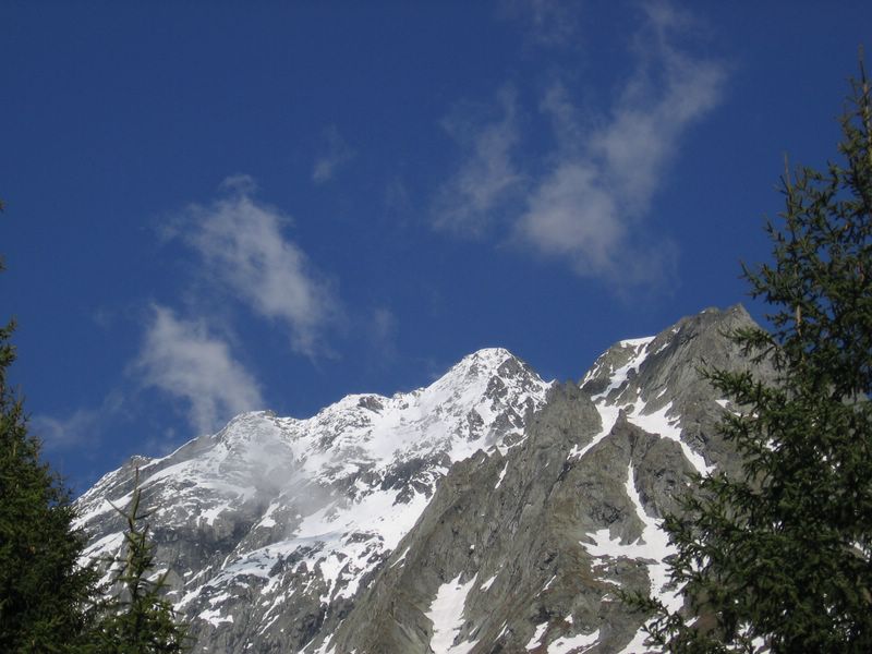Grand Bec : Vu du camping Car/Ford Fiesta la veille au soir.