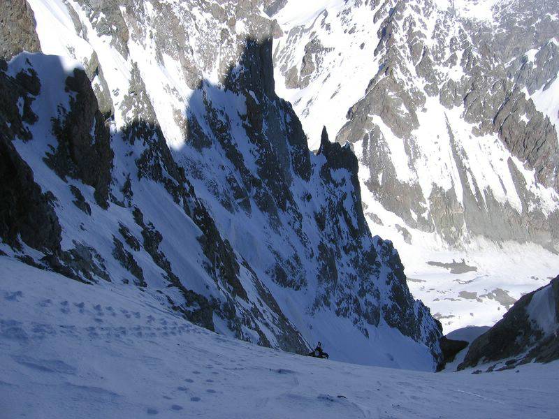 Col Est du Pelvoux : L'arrivée au sommet... Le départ est impressionant !