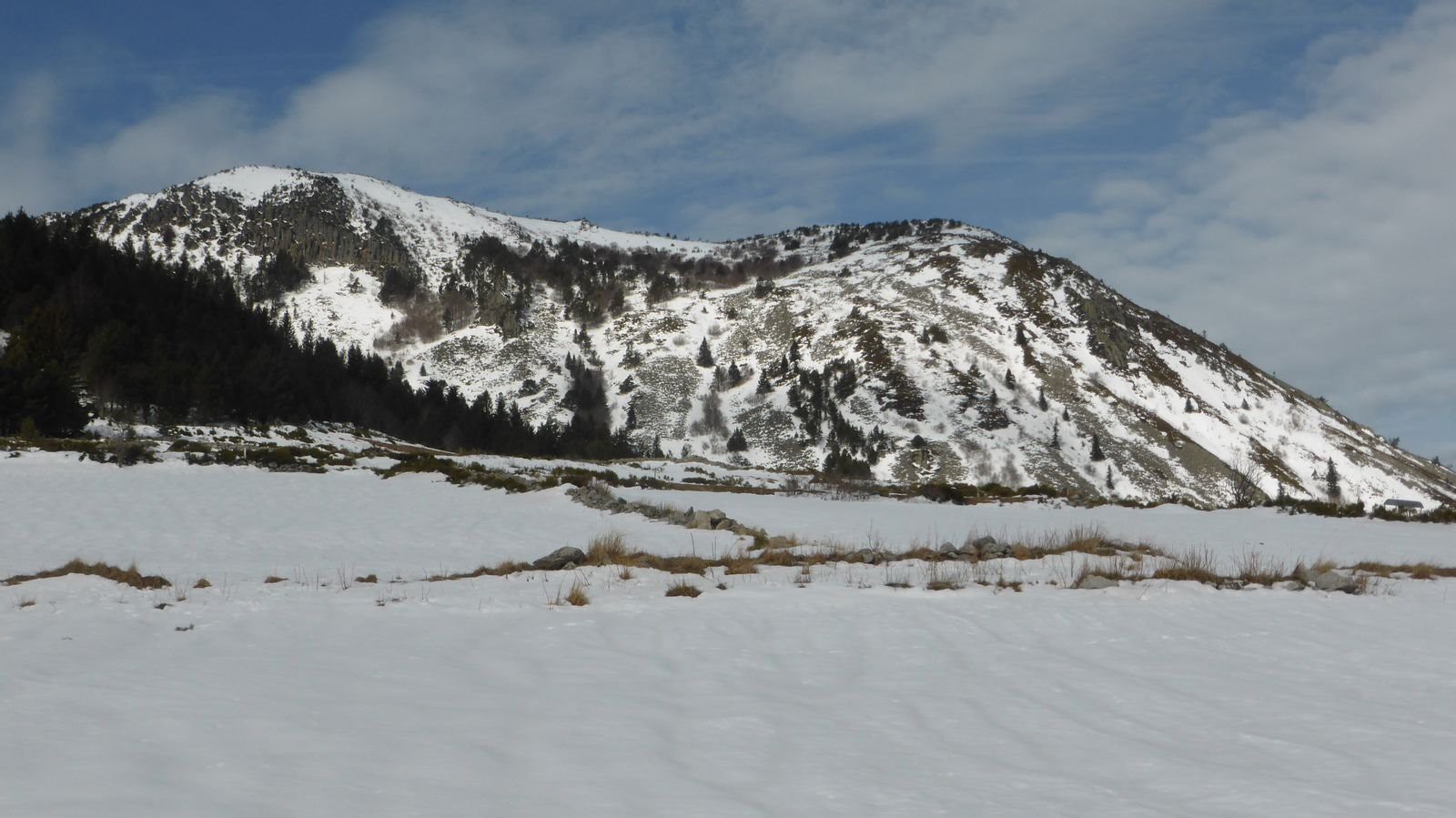 L'œuvre du redoux sur les pentes du Mézenc ardéchois 