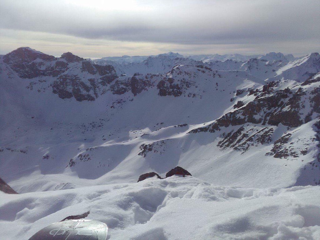 #3 En face, la plaque et les secours... En face, la plaque et les secours...