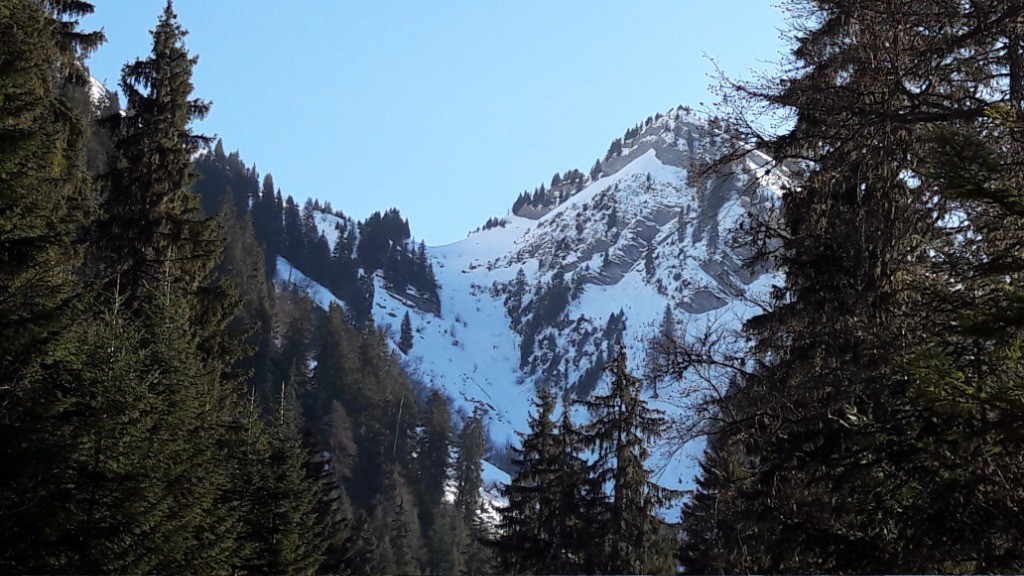 Couloir de BRION vu depuis la voiture 