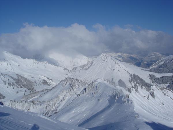 Pte d'Uble : Pte d'Uble et Roc d'Enfer dans les nuages