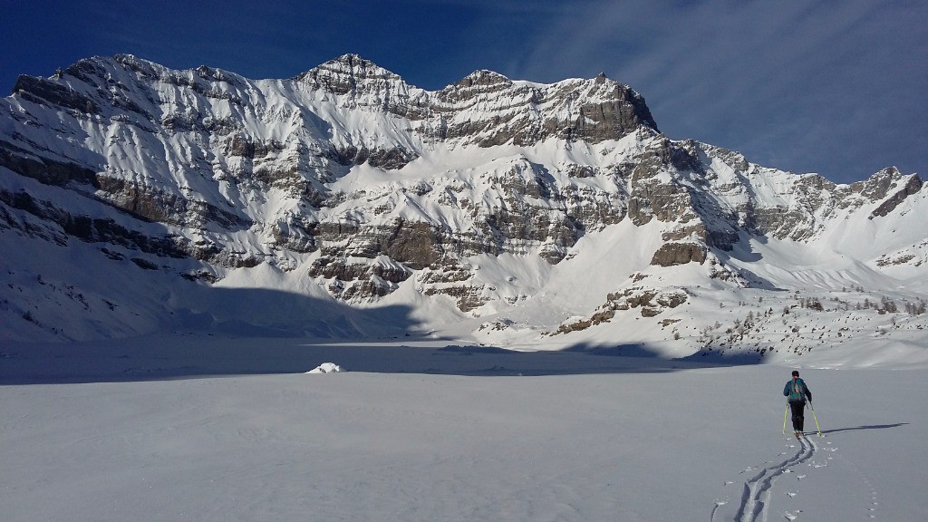 Début d'une longue et belle journée. ..