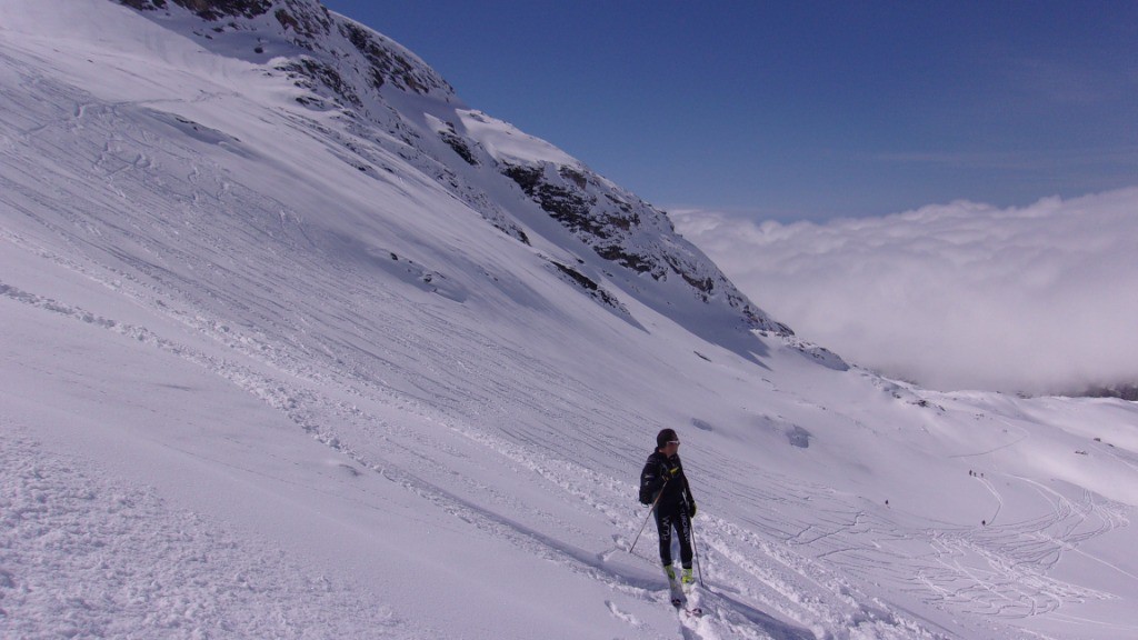  David dans la montée vers l'épaule de la Réchasse.