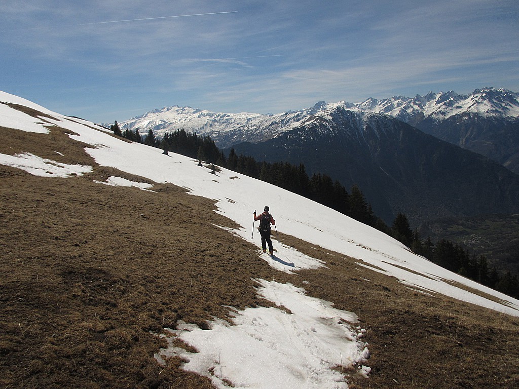 Passages "limites" vers le Alpettaz, avant la dernière pente Nord bien skiante