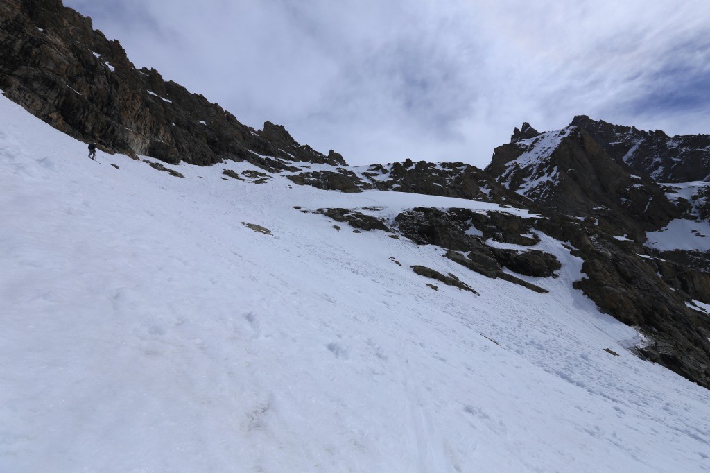 Le passage délicat dans la montée au Col de la Grande Ruine