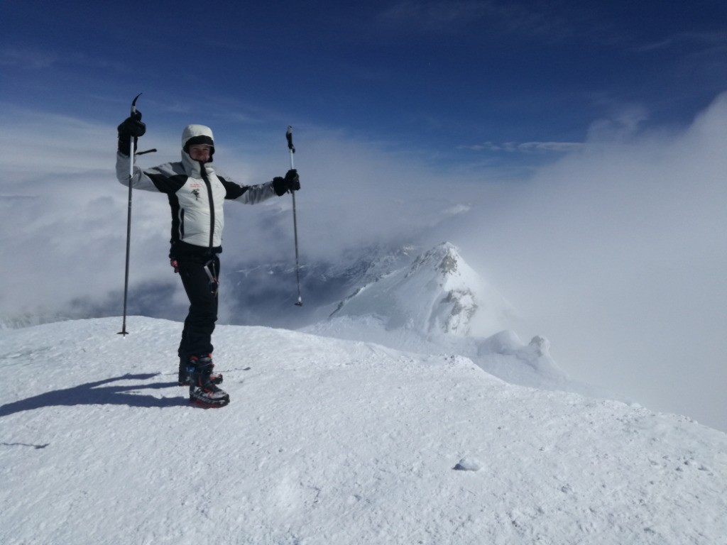 Summit pour Quentin, premier 4000 !