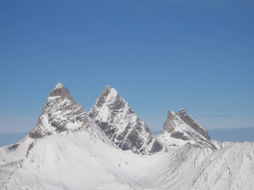 Les Aiguilles d'Arves : Belle vue sur les Aiguilles d'Arves depuis le Col des 3 évéchés
