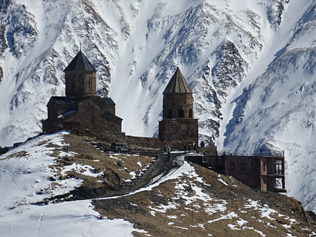 Monastère gergeti au départ du kazbek
