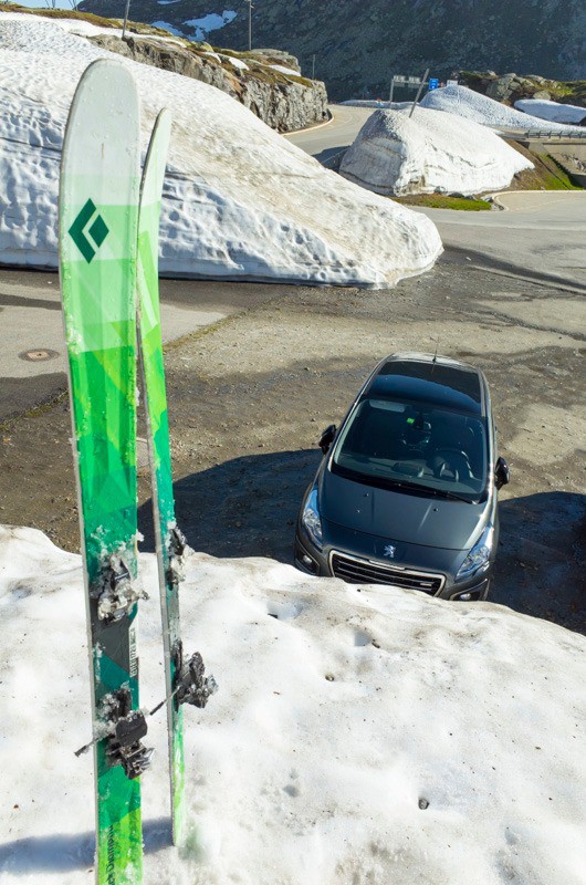 #18 Parking du col du Gothard : y Parking du col du Gothard : y'en reste un bon paquet