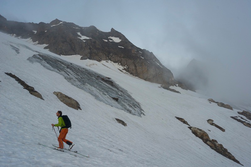 En prenant pied sur le petit glacier de Corno, vers 2600 m