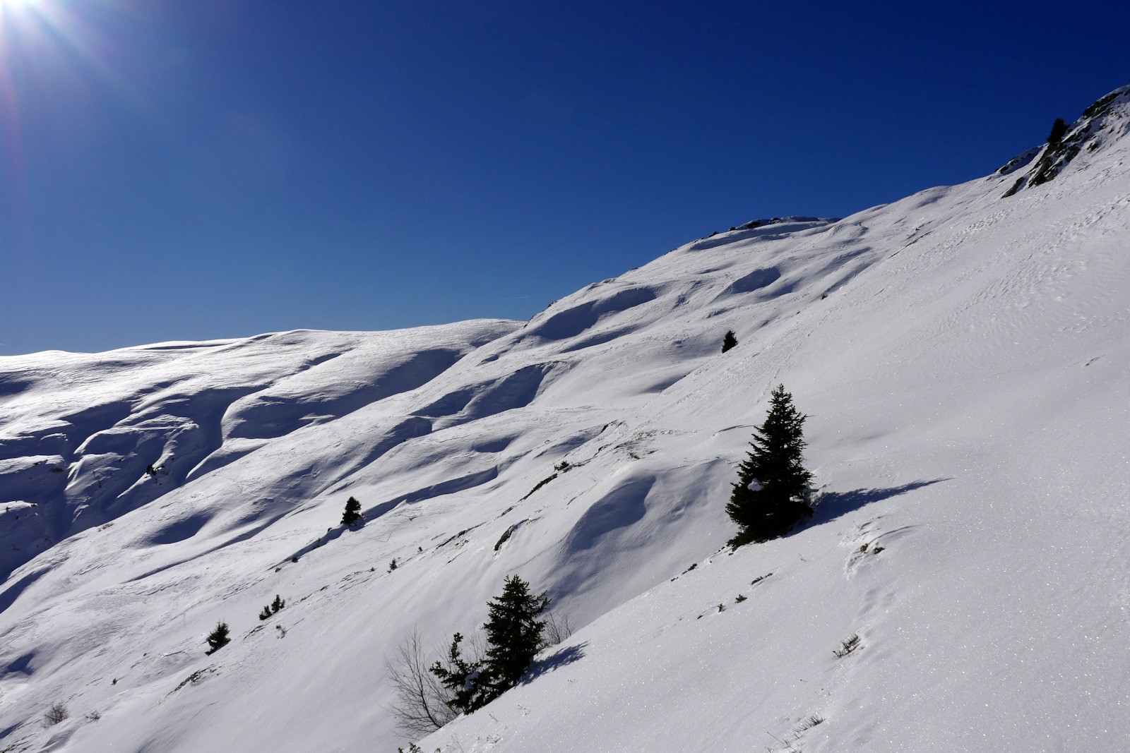 Portion ski de fond en direction du Dôme de Vaugelaz.