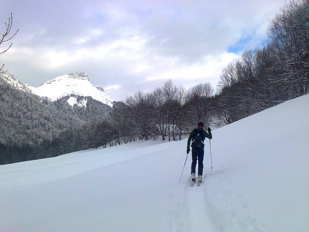 Belle trace de montée du côté des Ginets!