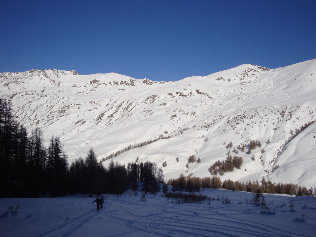 Vue sur le versant S.