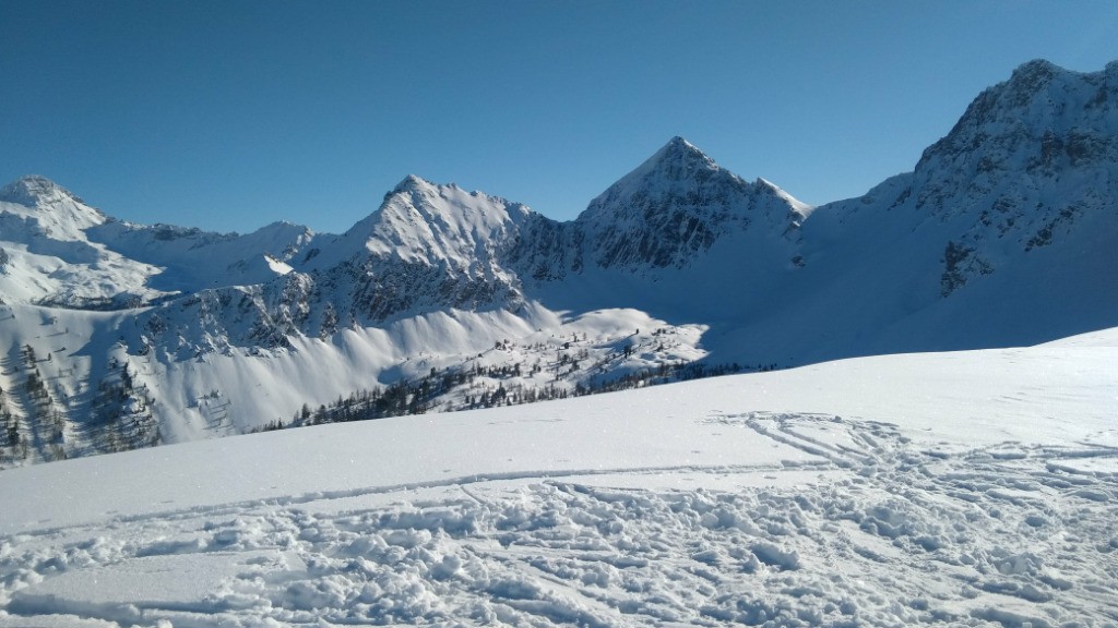 Samedi 13 - Les Peygus sortis des nuages ce jour!