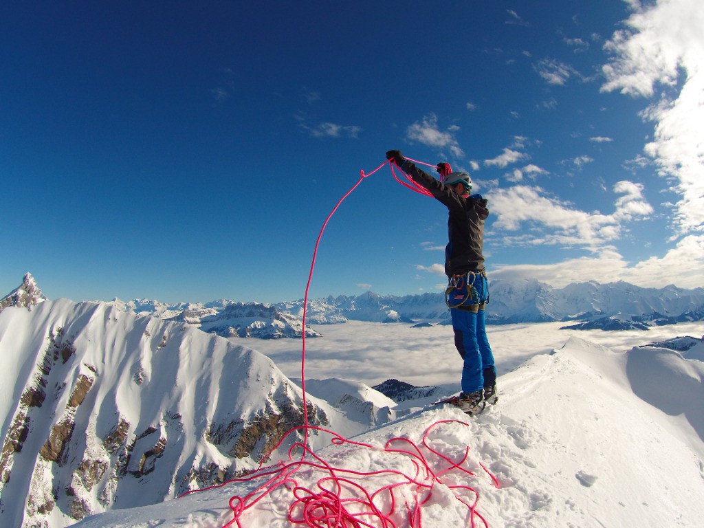Lovage de corde sur fond de Mont Blanc