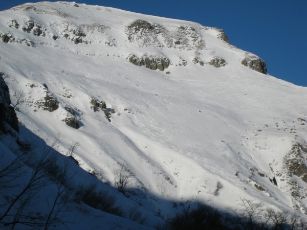 Traces de la descente : depuis le couloir du Moine