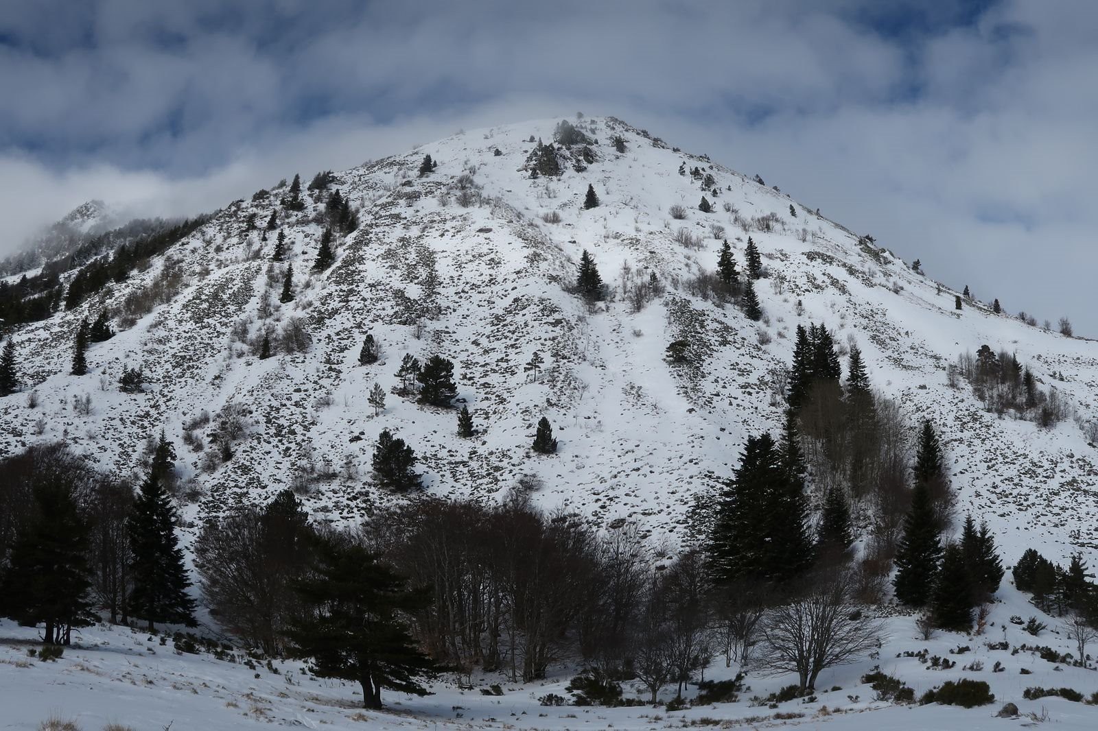 Couloir descendu dans la face Est de l'antécime