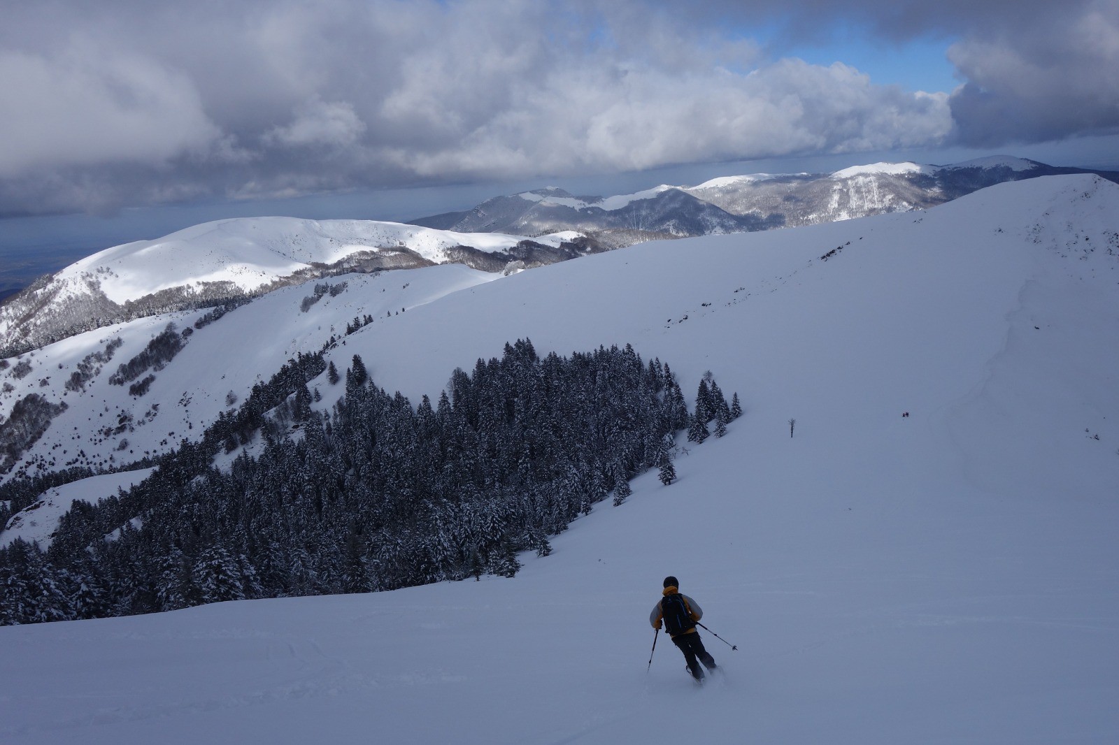 Bon ski de la pale sommitale
