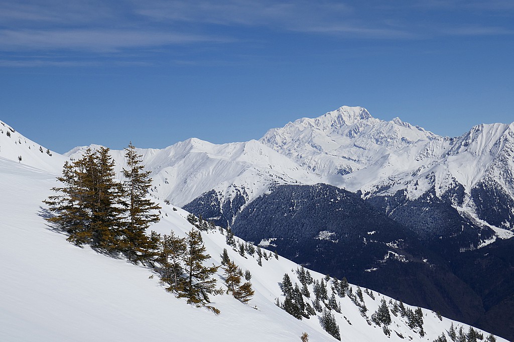 Le Mont Blanc dominateur