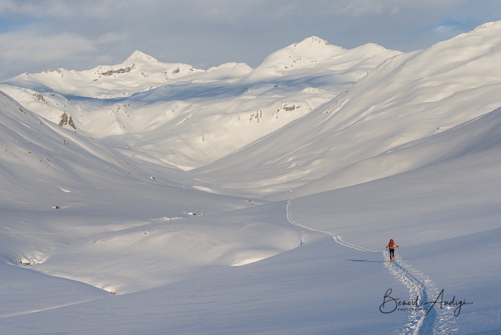 Remontée du vallon vers le refuge de la Femma