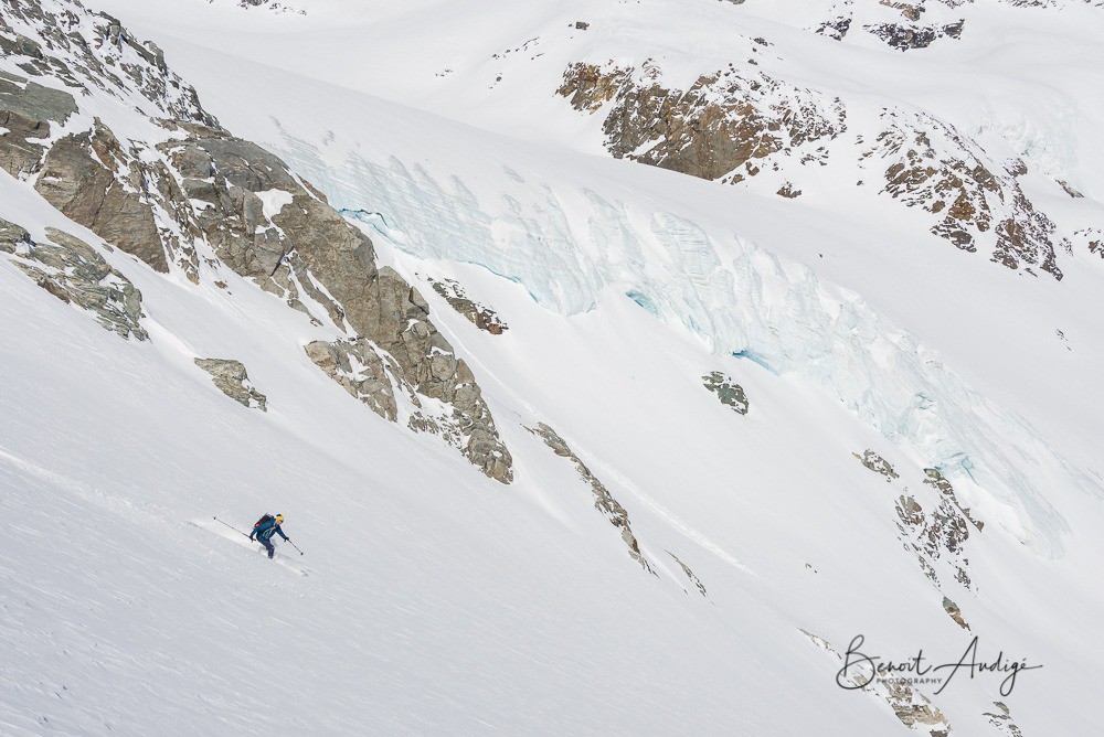 Poursuite de la descente des domes