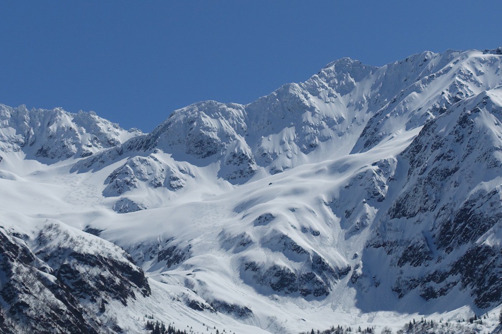 L'aire de jeu au dessus du refuge de l'Oule