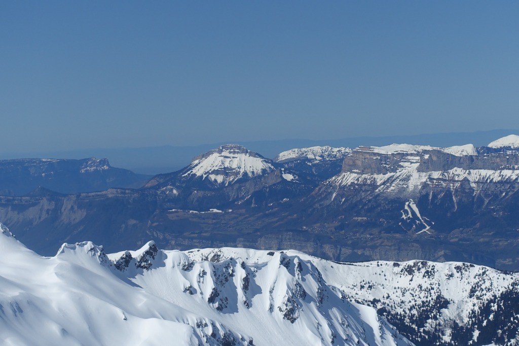 La chartreuse (avec chamechaude et la dent de Crolles)