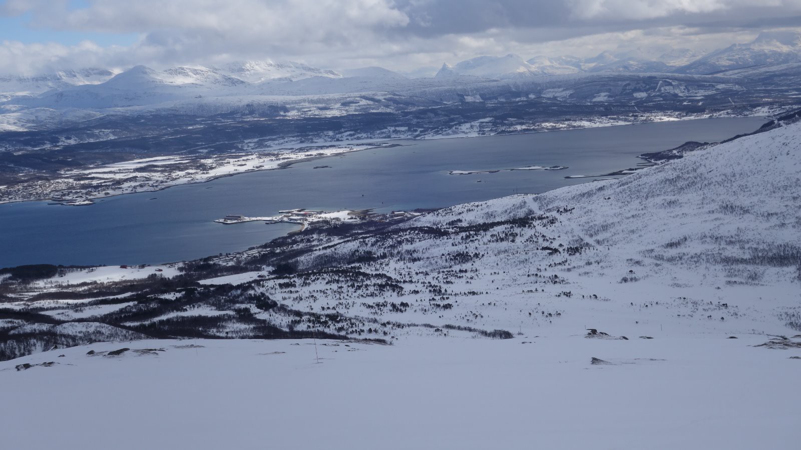 Panorama sur le fjord d'Arbogen