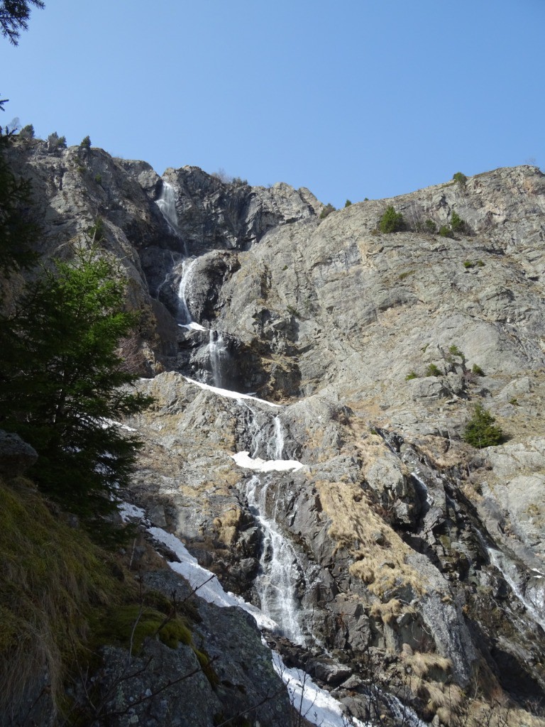 Cascade de froide pisse. 