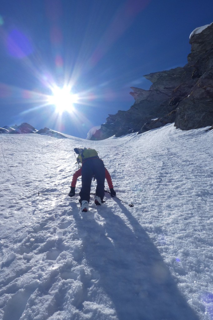 Objectif, le point 2925 là haut!