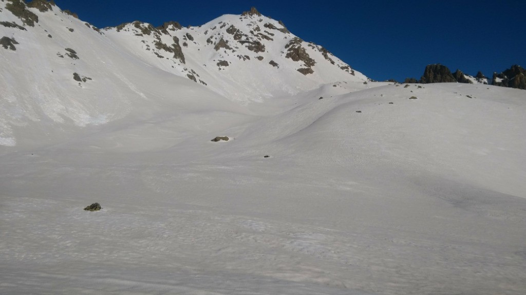 #11 Montagne du Vallon; moquette... Montagne du Vallon; moquette...