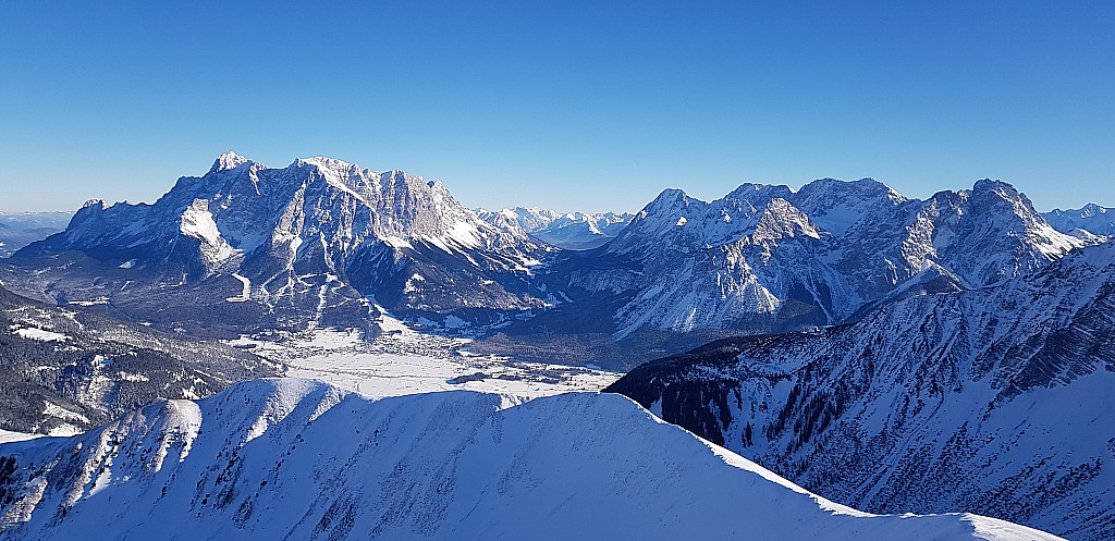 Zugspitze versant autrichien