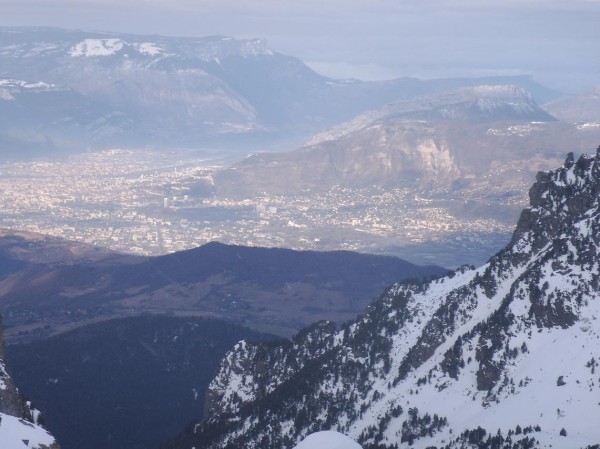 grenoble : vue depuis la combe de la grande vaudaine.