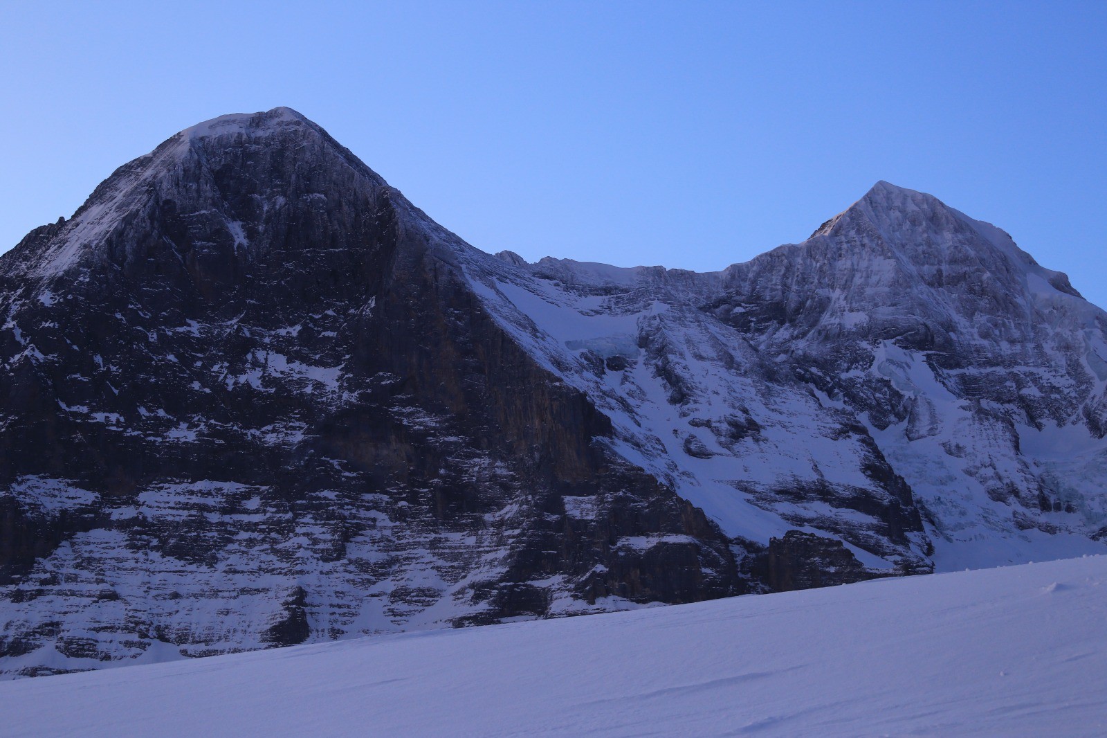 La Face Nord de l'Eiger, et la Junfrau