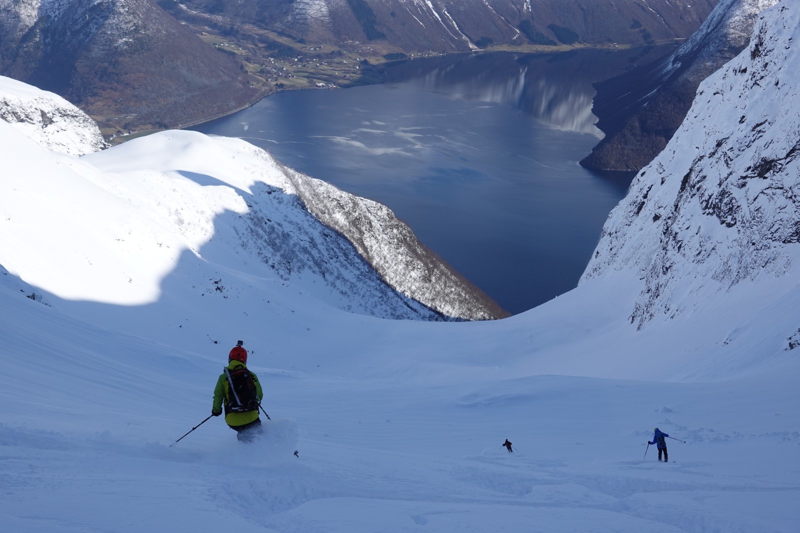 Ski sur fjord