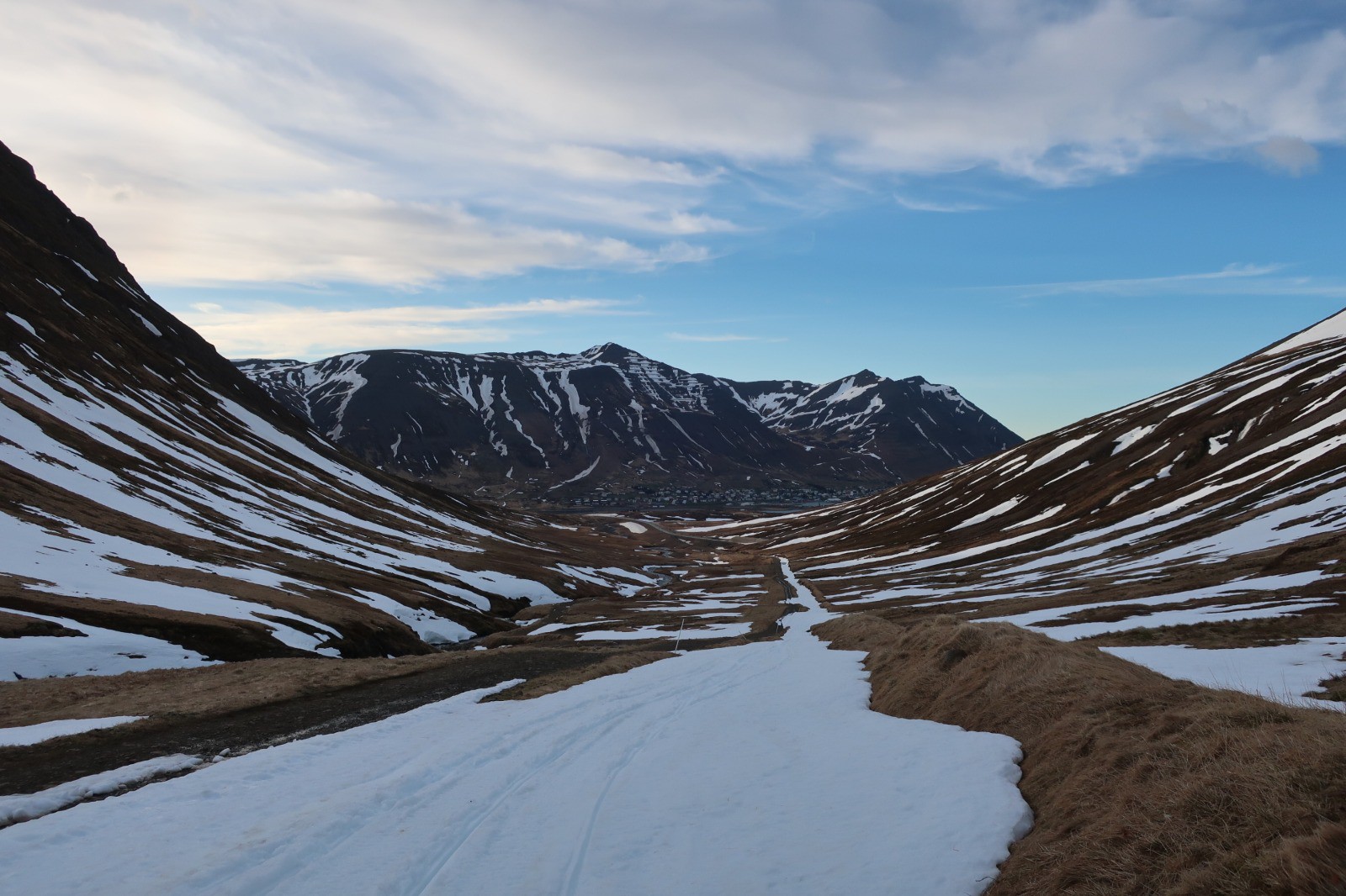 J2 : tapis blanc pour rentrer