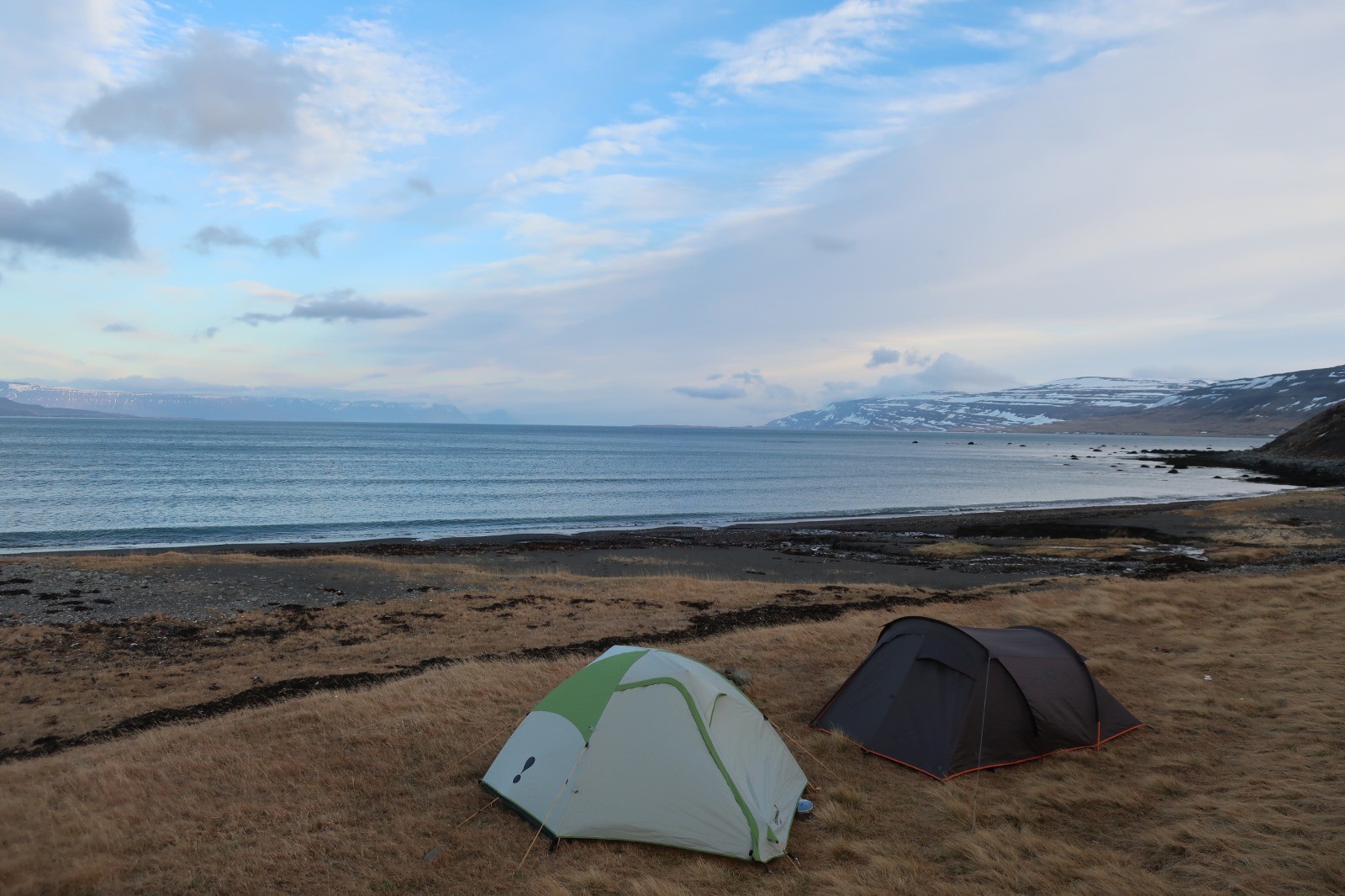 J1 : bivouac au bord de la mer du Groenland