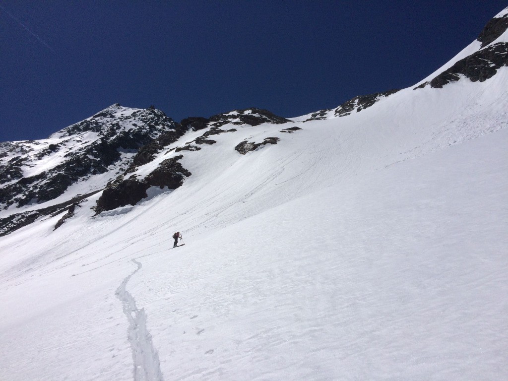 J3: la fournaise dans la montée au Grand Col
