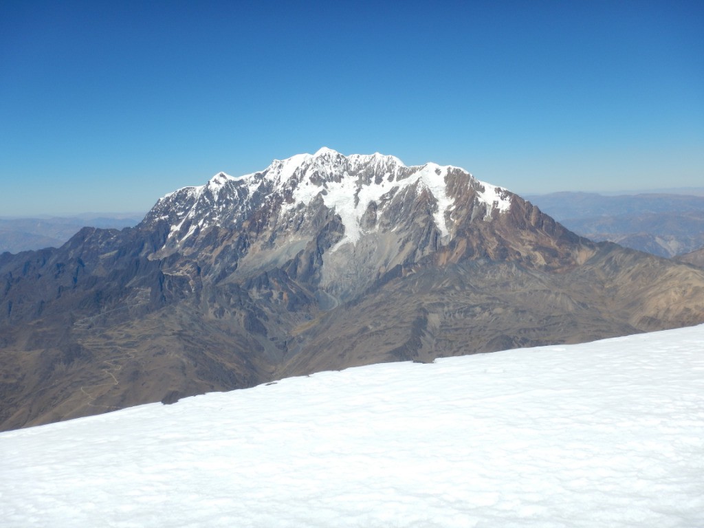 Illimani vue depuis le sommet de Mururata