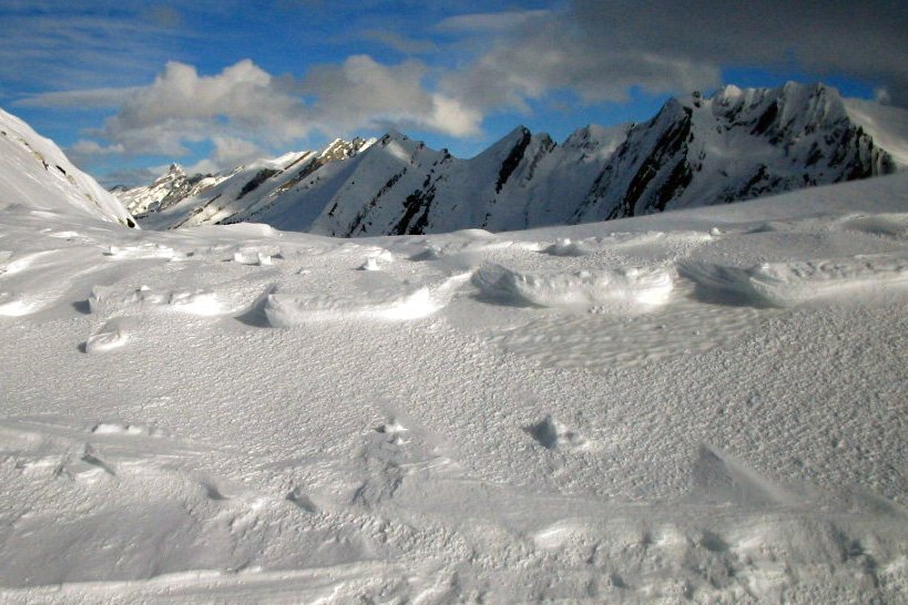Aravis : Le vent entrouvre parfois les fenêtres !