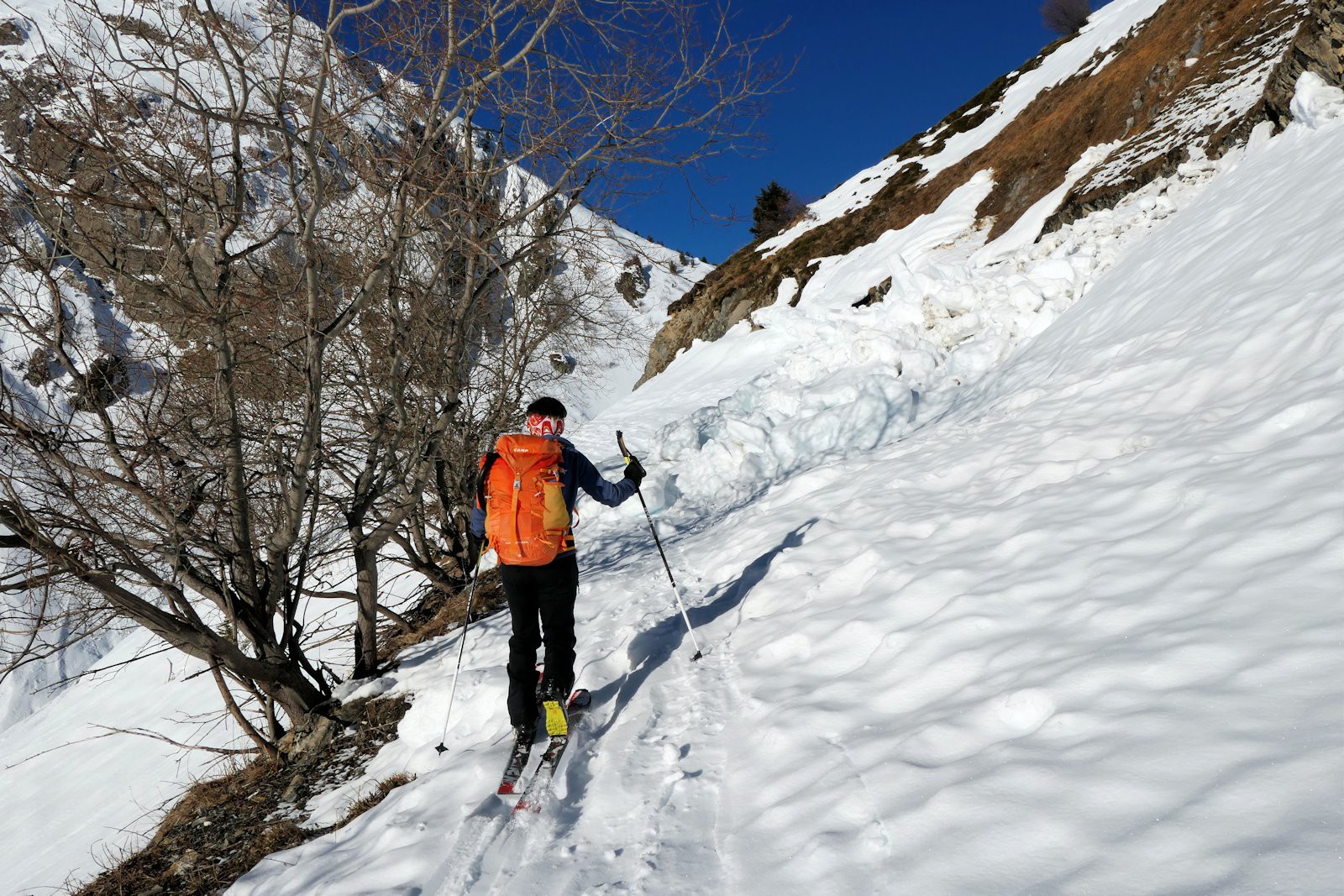 En suivant la route peu avant Plan Pichu.