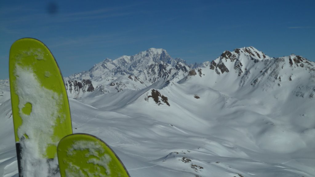 du sommet, vu sur le Mont Blanc et le Crêt du Rey