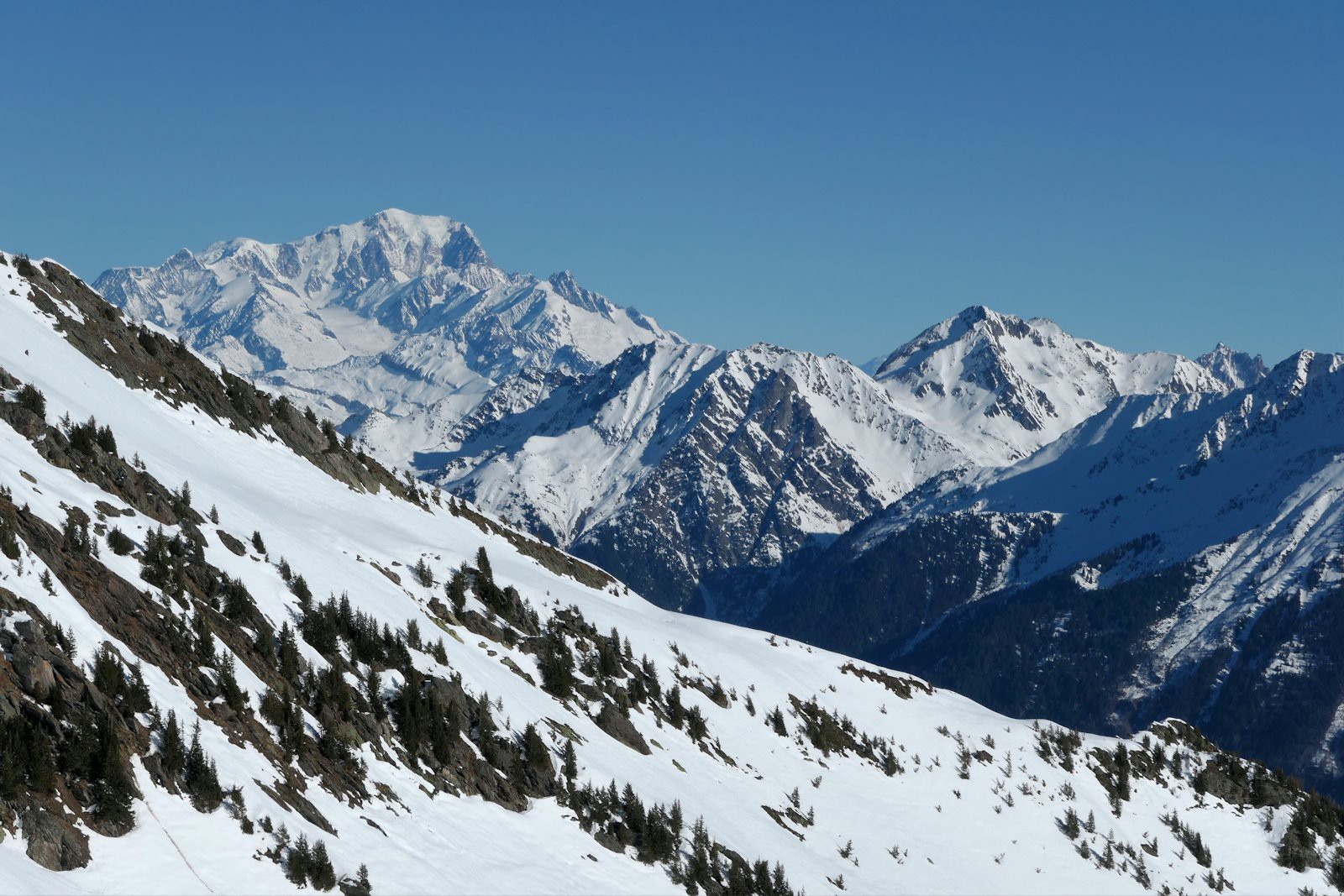 Mont Blanc, Pointe du Dard et Grand Mont.