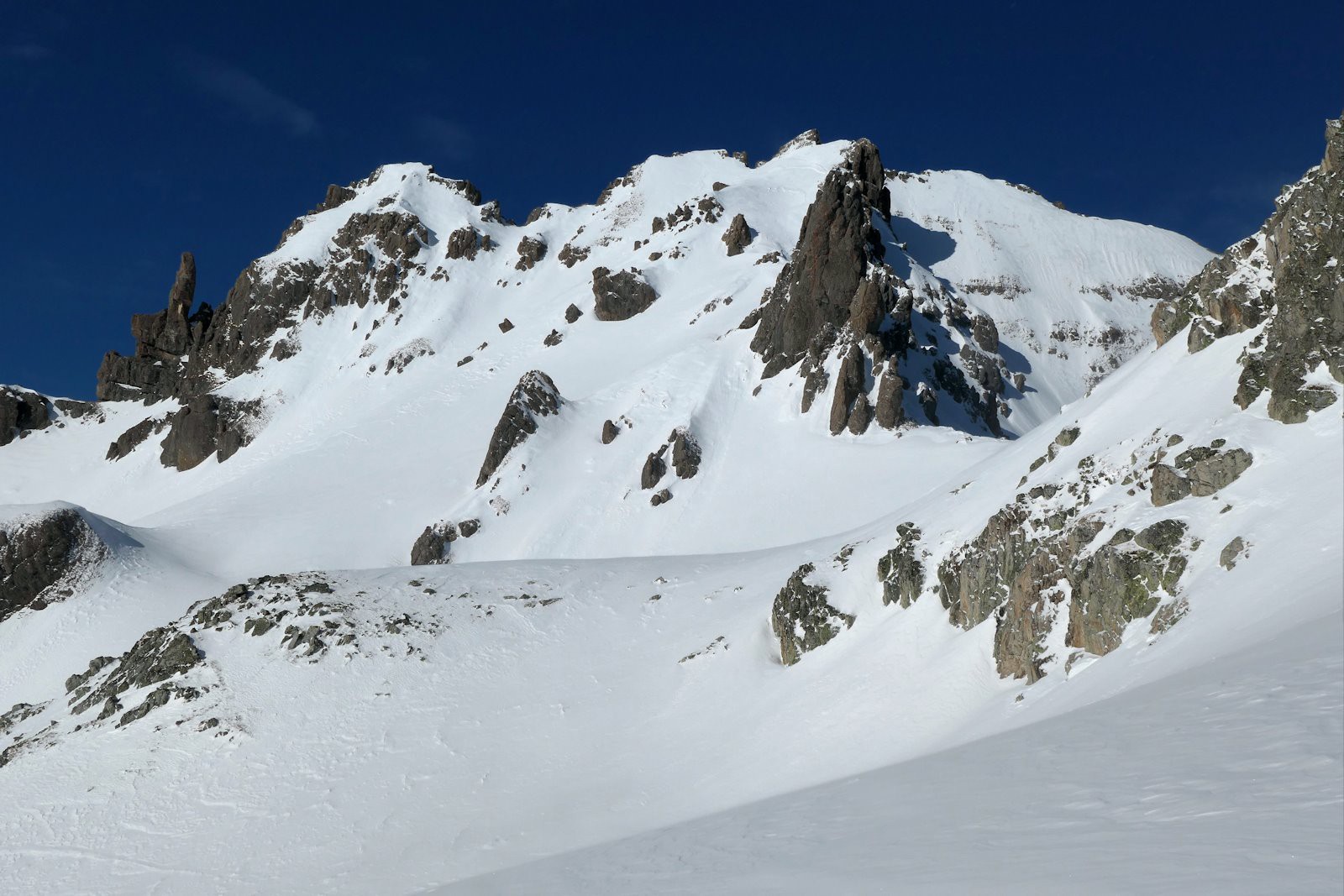 La Pointe de Presset (2858 m).