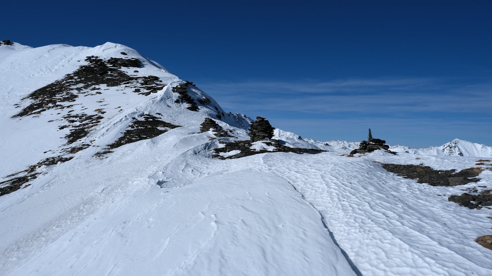 Le col des Roches (2836 m).