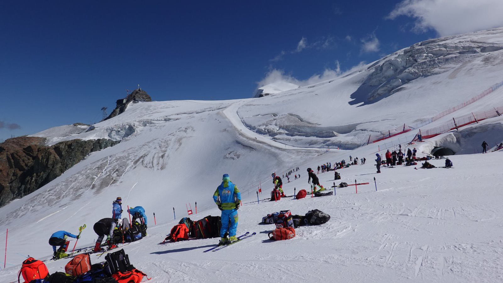 La majorité des pistes de Zermatt squattées par les équipes nationales de ski alpin