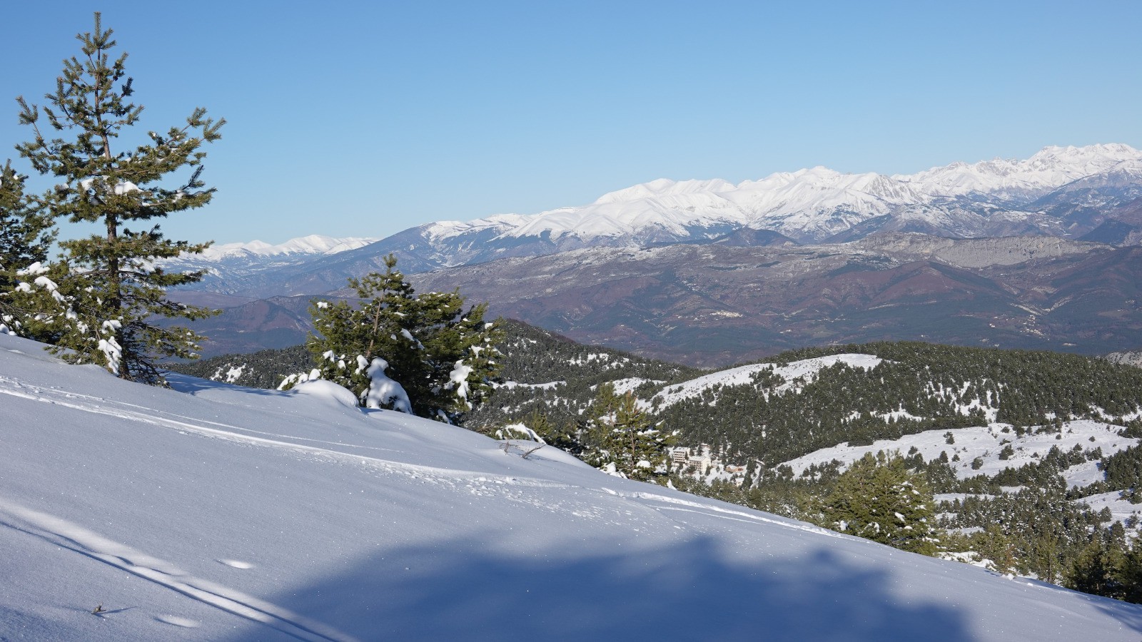 Panorama sur le Grand Coyer et le Mont Pelat