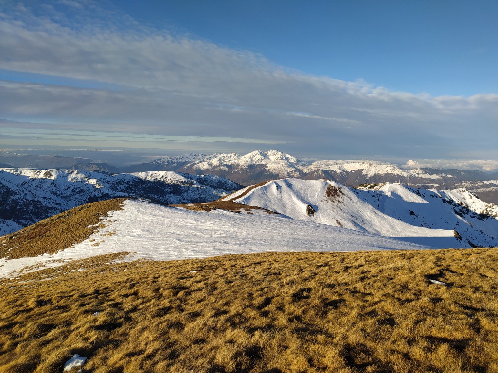 Crête N et St Barthélémy depuis le sommet